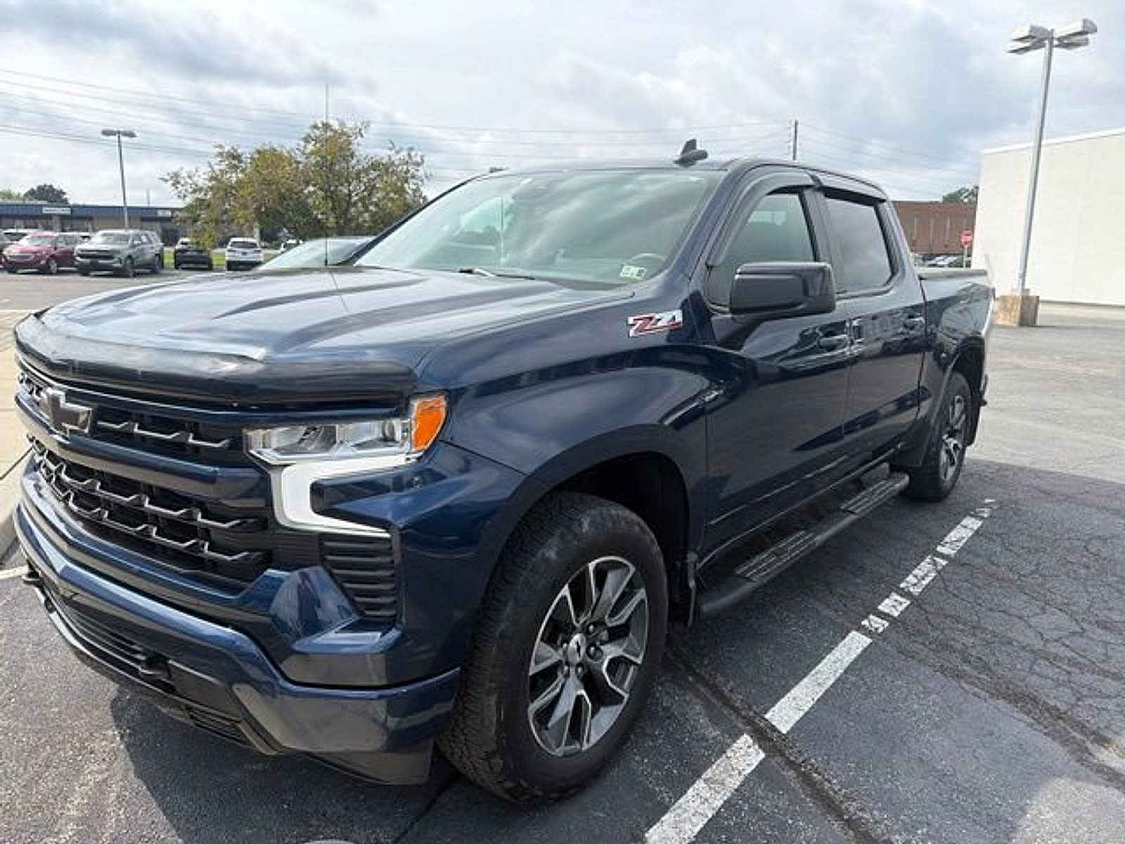 Certified 2023 Chevrolet Silverado 1500 RST AWD/4WD image 25
