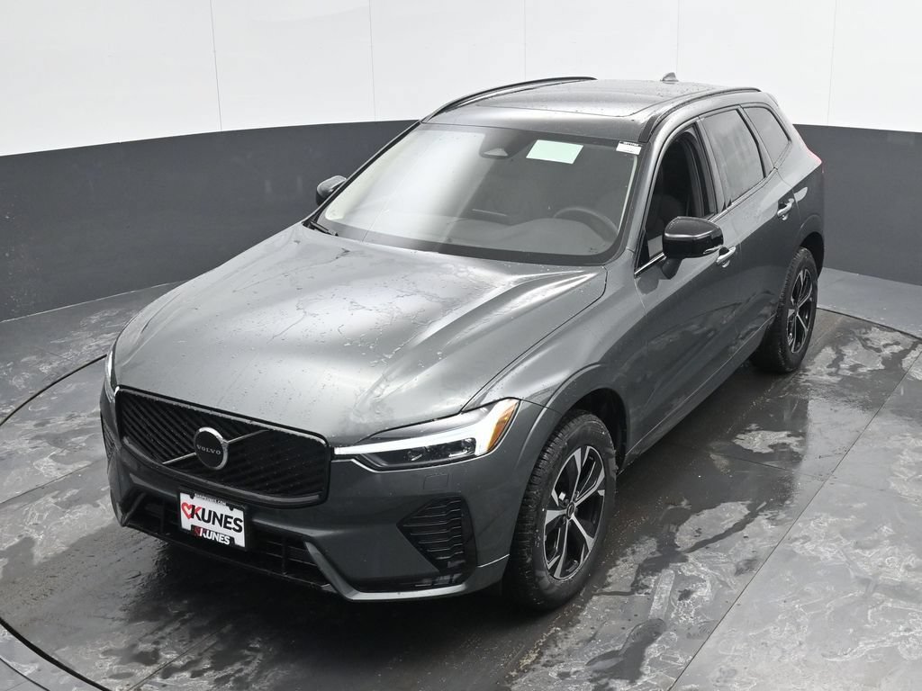 New 2026 Volvo XC60 B5 Core w/ Protection Package Premier AWD/4WD image 34