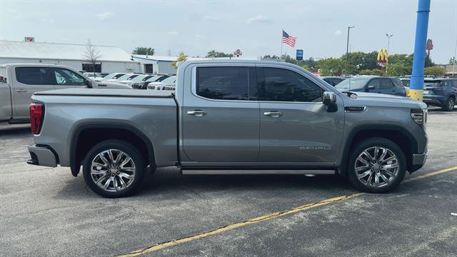 Used 2023 GMC Sierra 1500 Denali AWD/4WD image 9