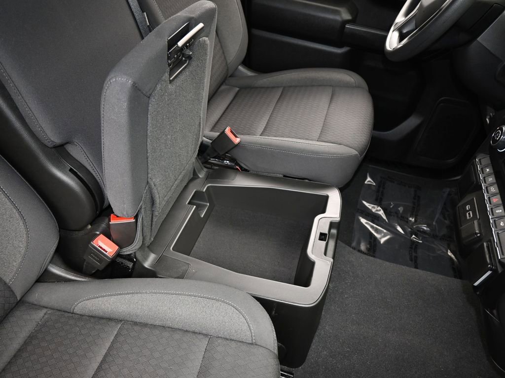 Used 2023 Chevrolet Silverado 1500 Custom image 46