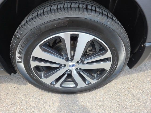 Used 2019 Subaru Outback 3.6R Limited AWD/4WD image 23