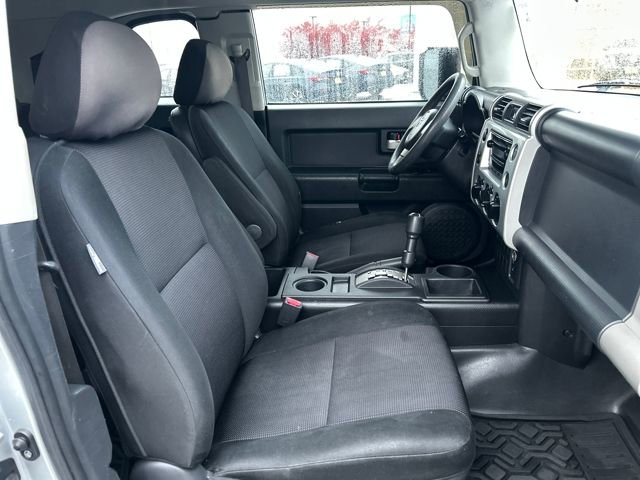 Used 2008 Toyota FJ Cruiser 2WD image 10