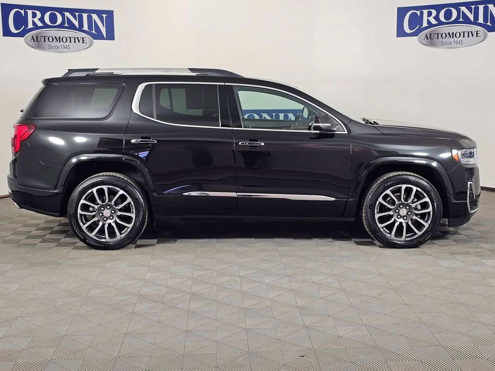 Used 2020 GMC Acadia Denali w/ Technology Package image 7