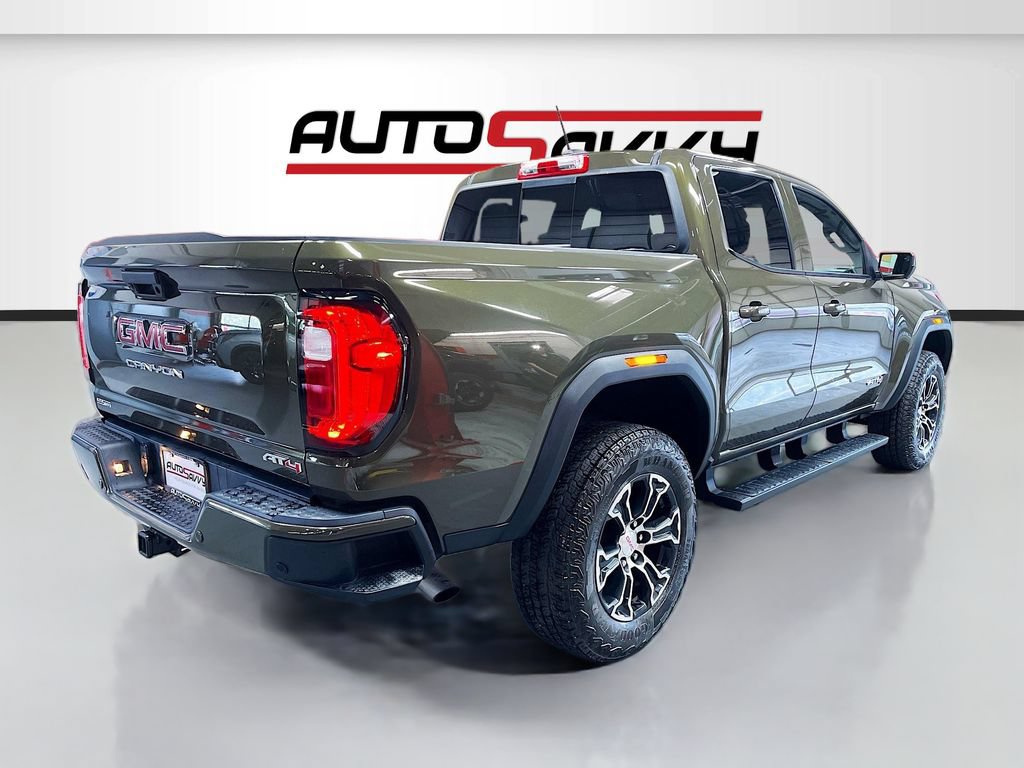 Used 2023 GMC Canyon AT4 w/ AT4 Premium Package AWD/4WD image 7