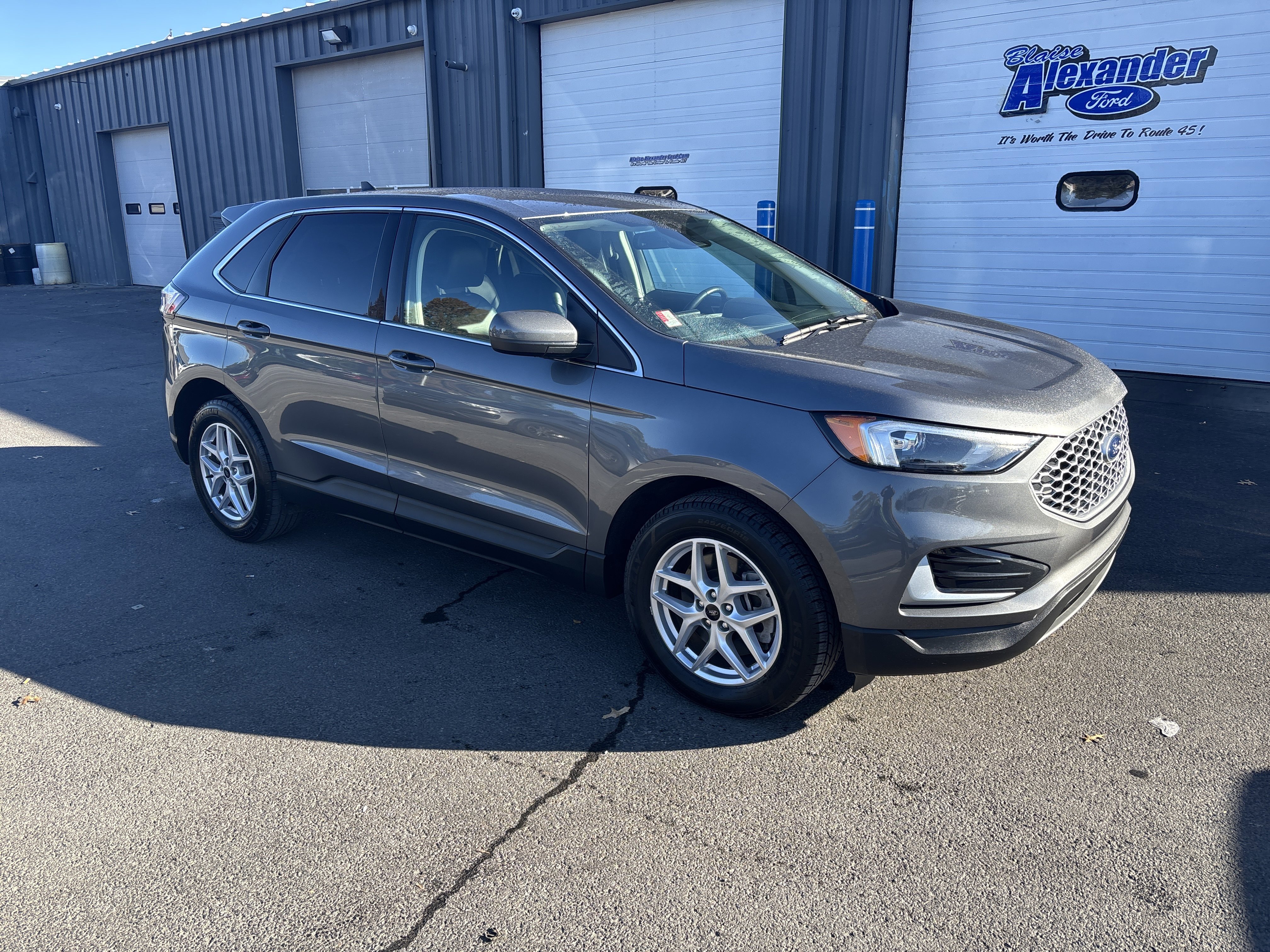 Used 2024 Ford Edge SEL