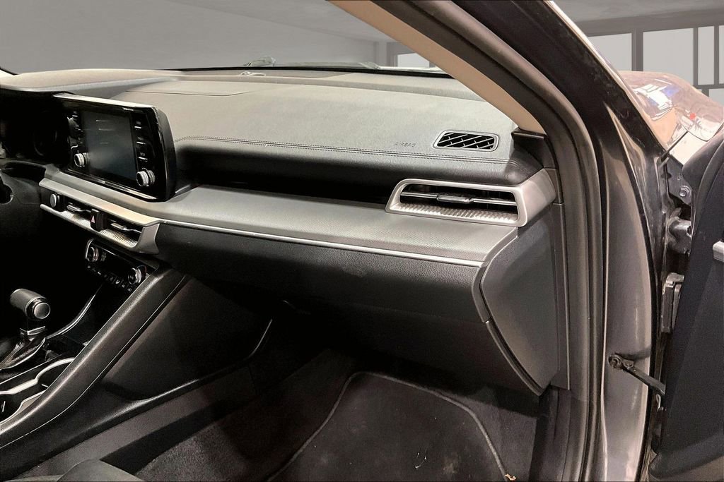 Used 2022 Kia K5 LXS FWD image 16