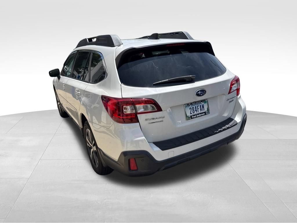 Used 2018 Subaru Outback 3.6R Limited AWD/4WD image 7