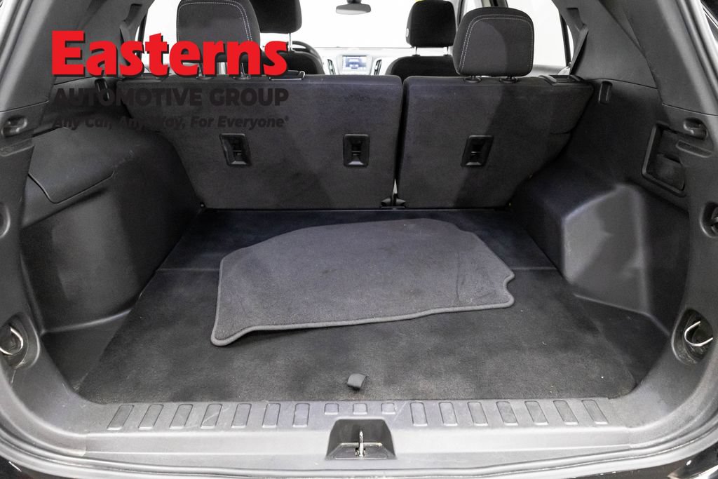 Used 2023 Chevrolet Equinox LT FWD image 9
