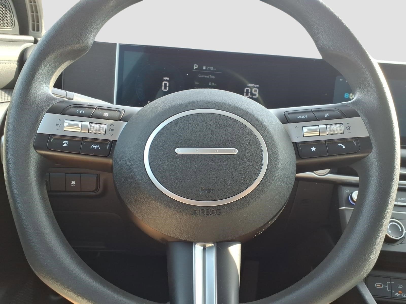 Used 2025 Hyundai Tucson SE FWD image 20
