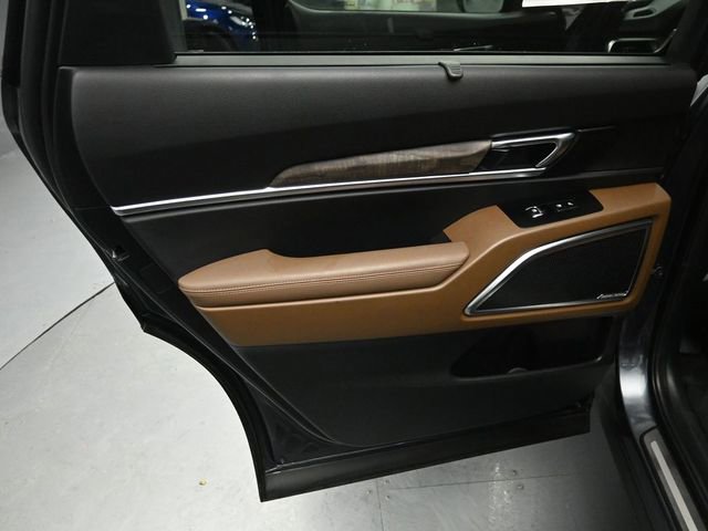 Used 2022 Kia Telluride SX w/ SX Prestige Package image 25