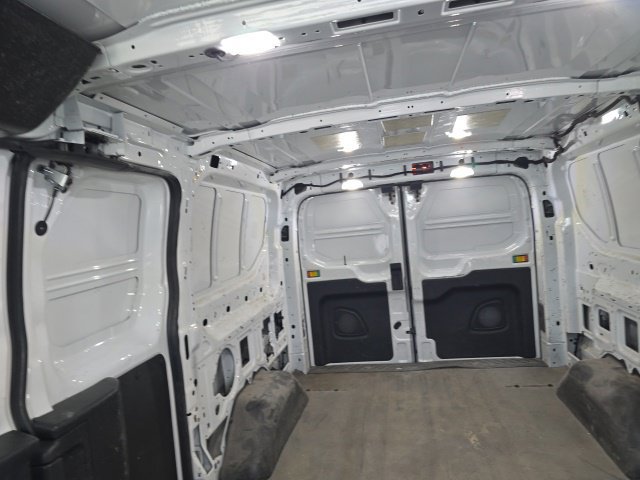 Used 2020 Ford Transit 250 Low Roof RWD image 17