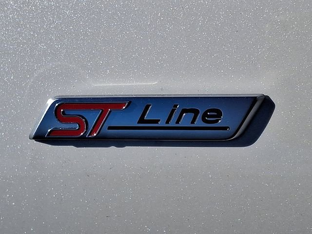 New 2024 Ford Escape ST-Line Select w/ Tech Pack #2 AWD/4WD image 13