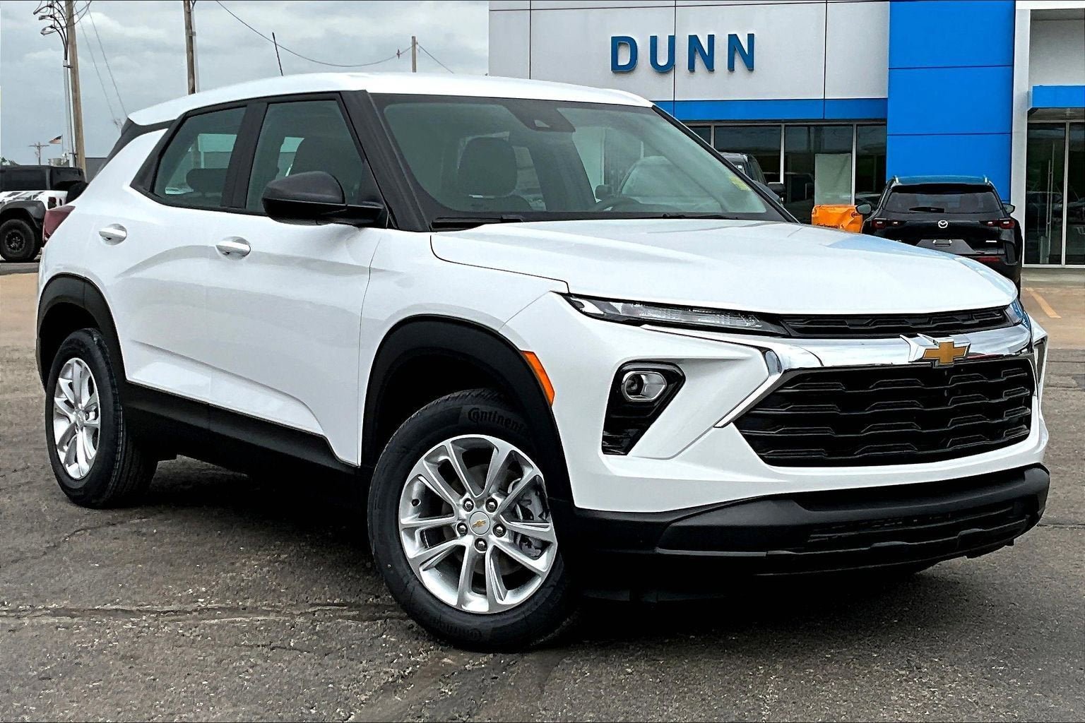 New 2026 Chevrolet TrailBlazer LS FWD image 2
