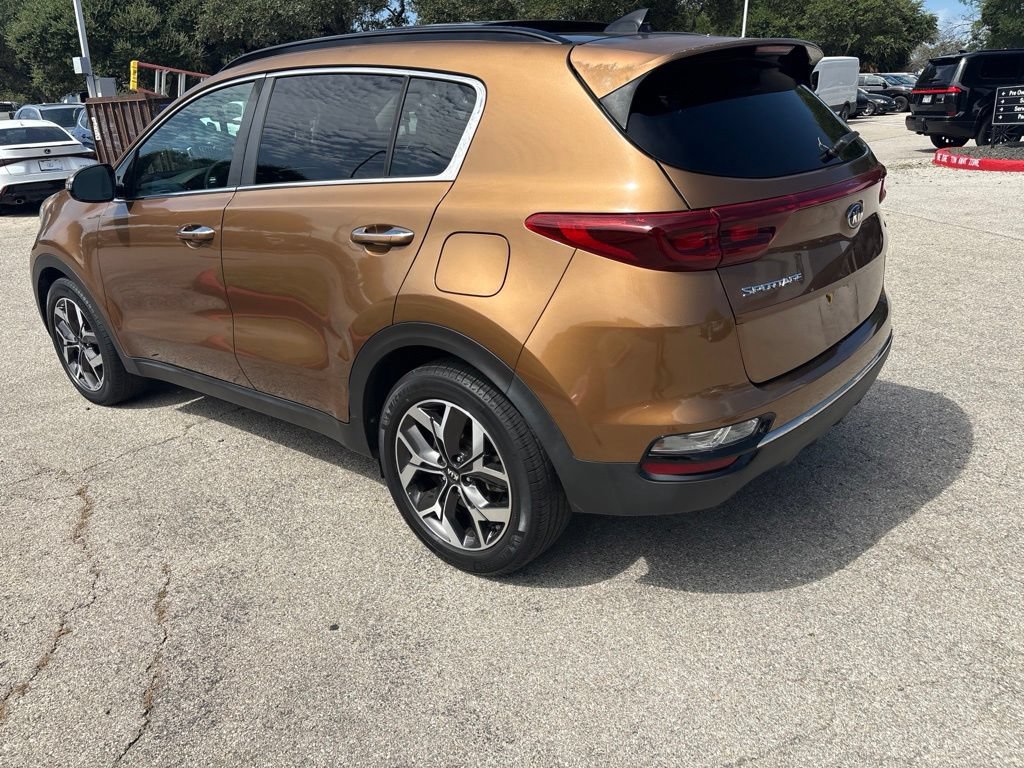 Used 2020 Kia Sportage EX w/ EX Technology Package FWD image 3