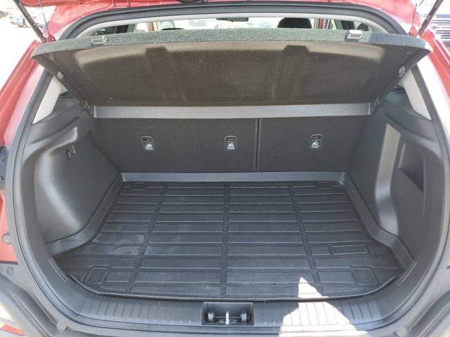 Used 2021 Hyundai Kona SE FWD image 9