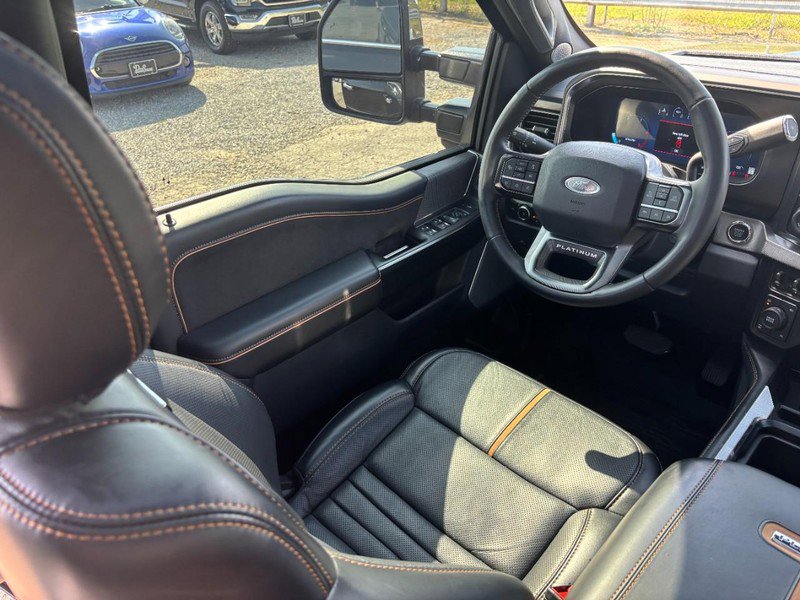 Used 2023 Ford F250 Platinum image 13