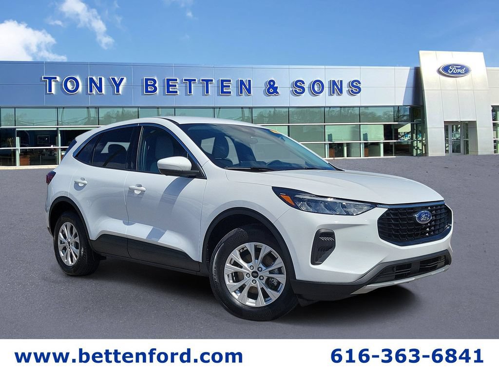 Used 2024 Ford Escape Active w/ Tech Pack #2