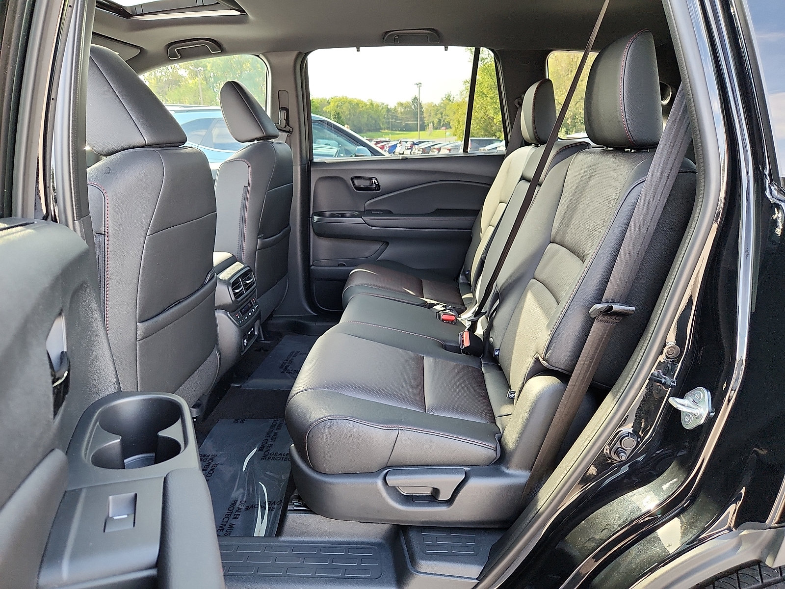 Used 2024 Honda Passport Black Edition image 10