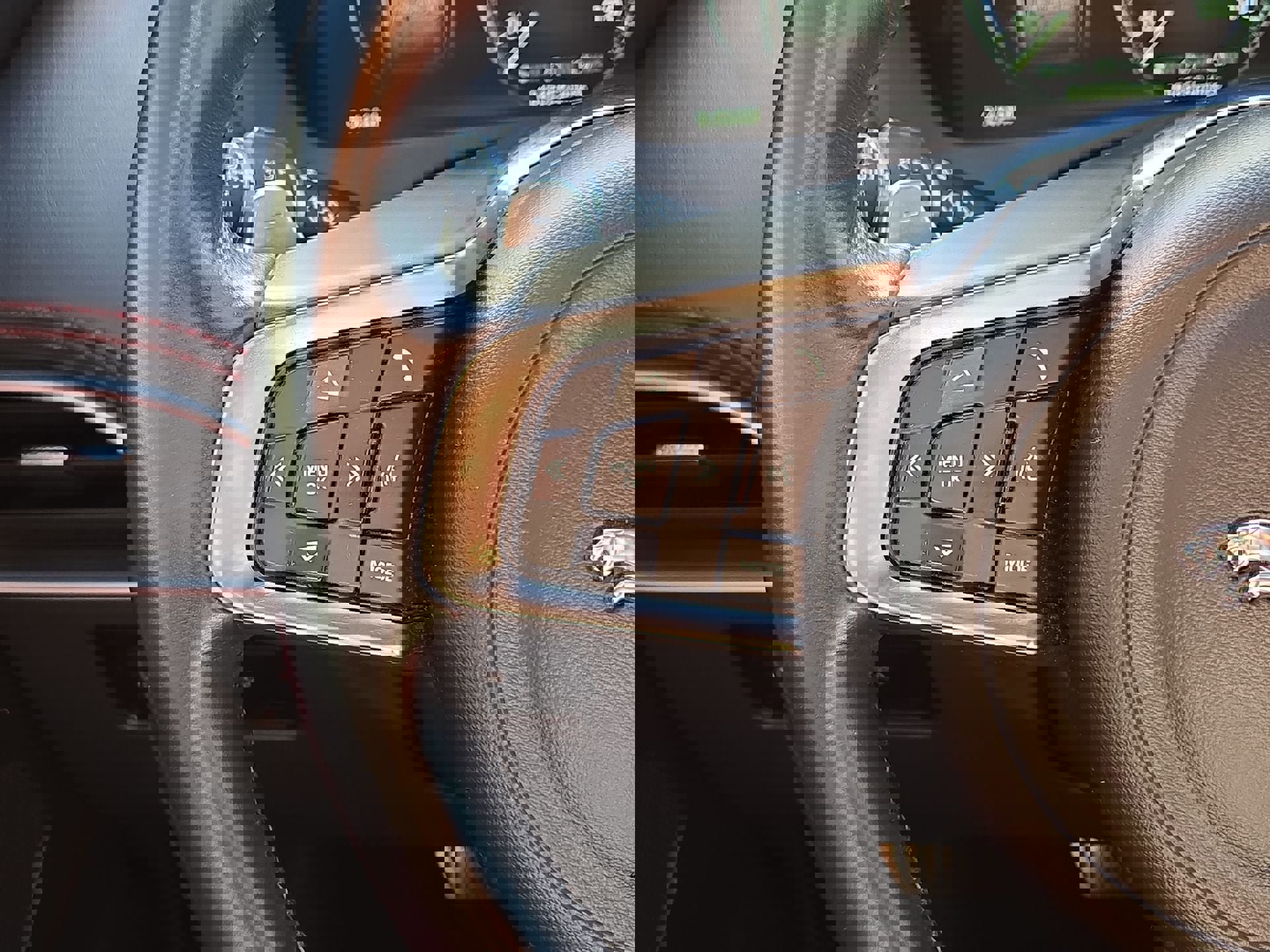 Used 2017 Jaguar F-PACE S image 21