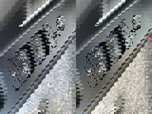 New 2026 Hyundai Elantra SE image 46