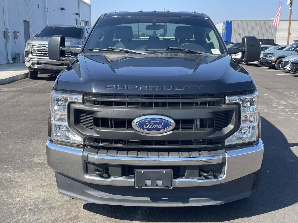 Used 2021 Ford F250 XL w/ Power Equipment Group AWD/4WD image 8