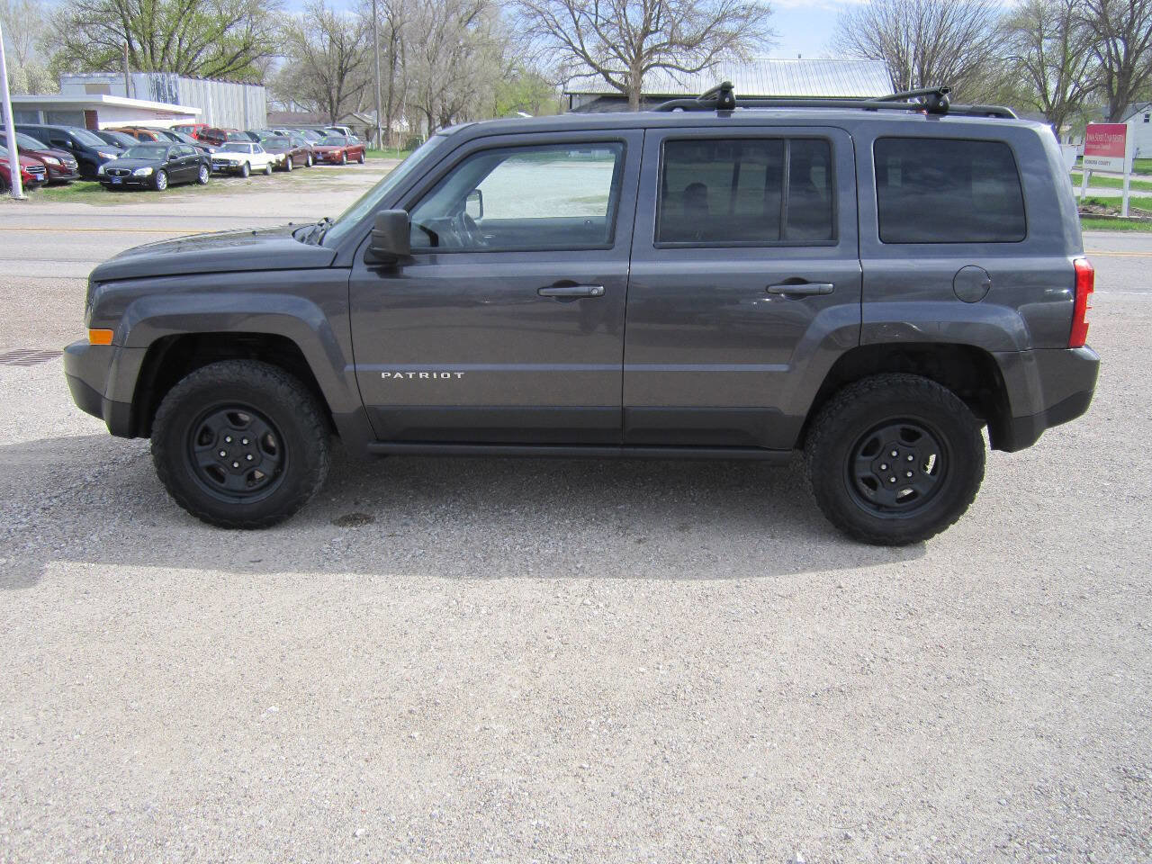 Used 2015 Jeep Patriot High Altitude image 4