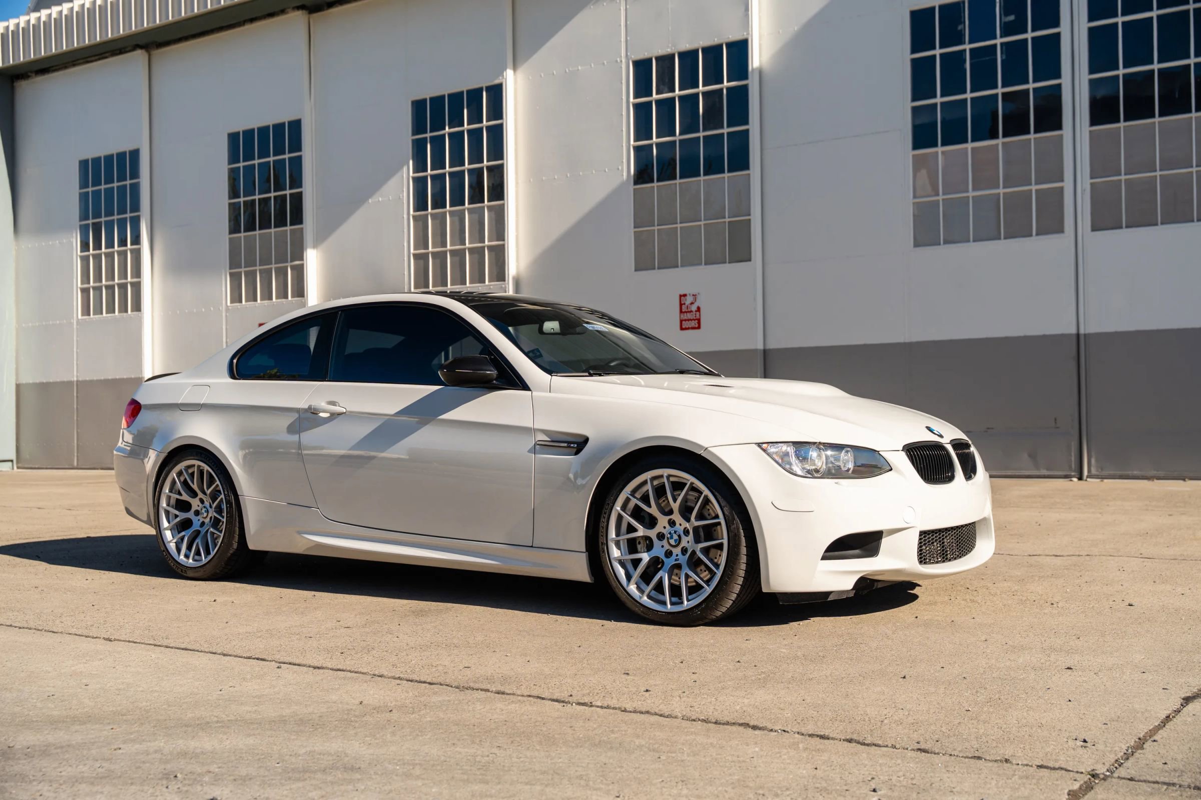 Used 2011 BMW M3 Coupe RWD image 27