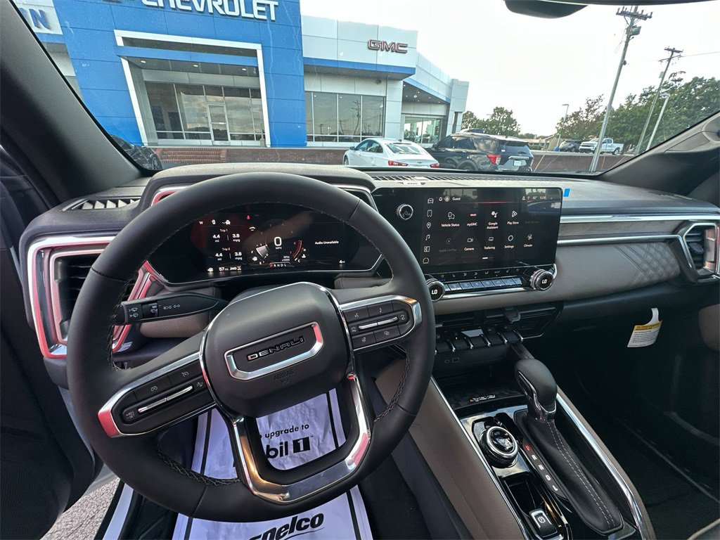 New 2026 GMC Canyon Denali image 14
