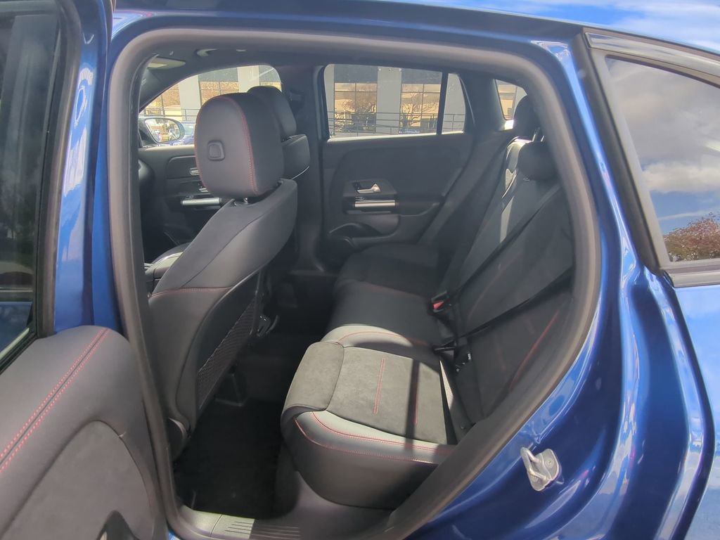 Used 2025 Mercedes-Benz GLA 250 image 5