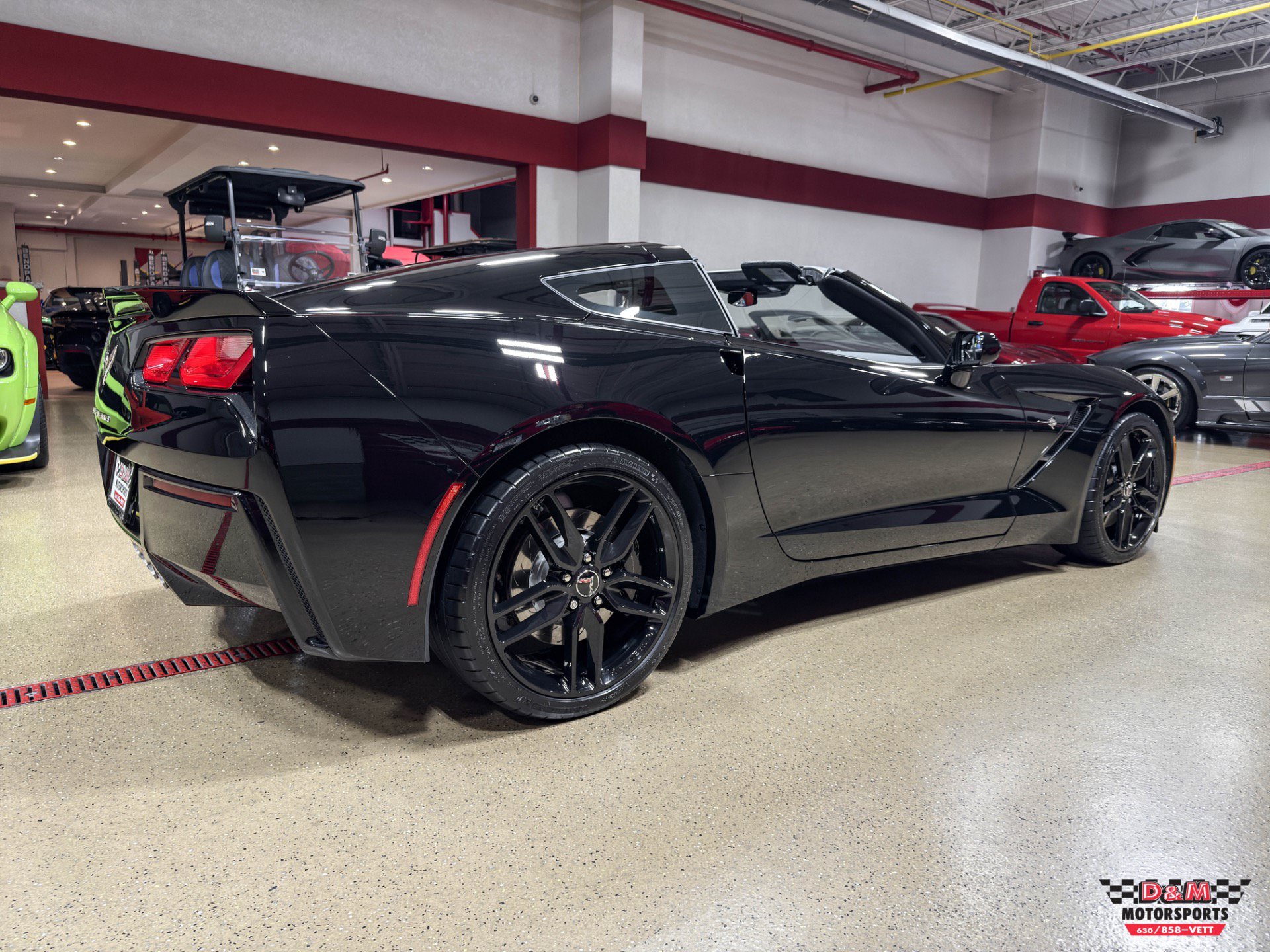 Used 2015 Chevrolet Corvette Stingray Coupe w/ 3LT Preferred Equipment Group RWD image 5