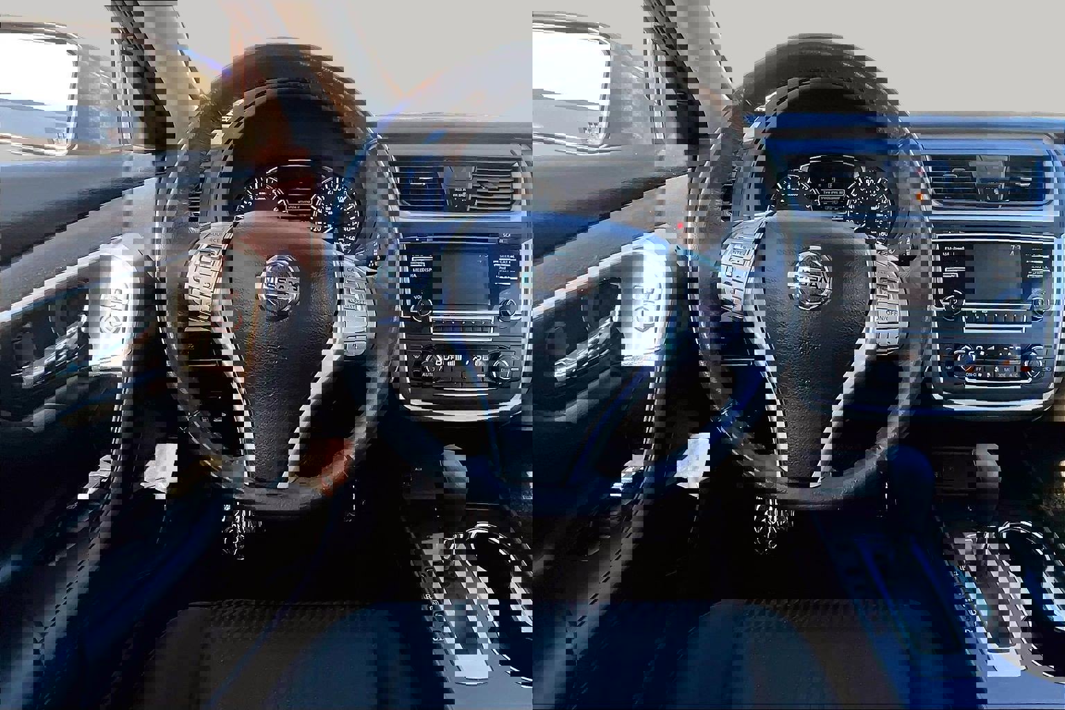 Used 2017 Nissan Altima 2.5 SV image 5