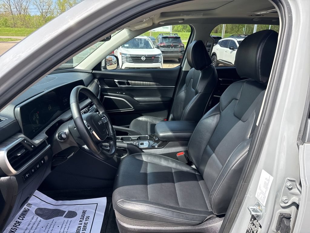 Used 2023 Kia Telluride EX X-Line AWD/4WD image 10