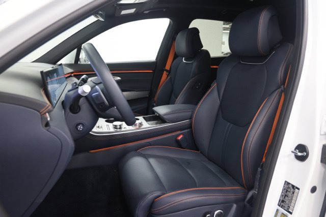 New 2026 Genesis GV70 2.5T Sport Prestige AWD/4WD image 16