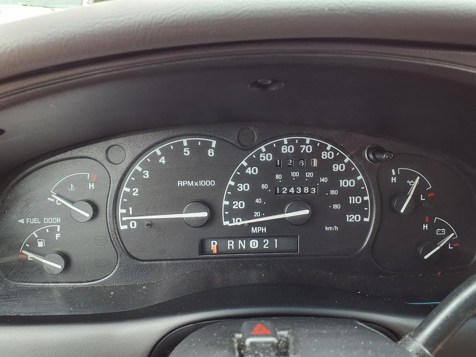Used 2001 Ford Explorer XLT AWD/4WD image 21