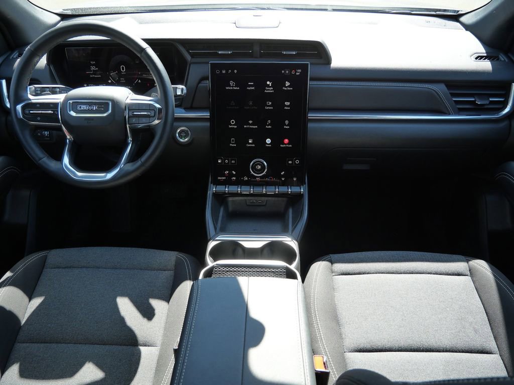 Used 2025 GMC Terrain Elevation image 30