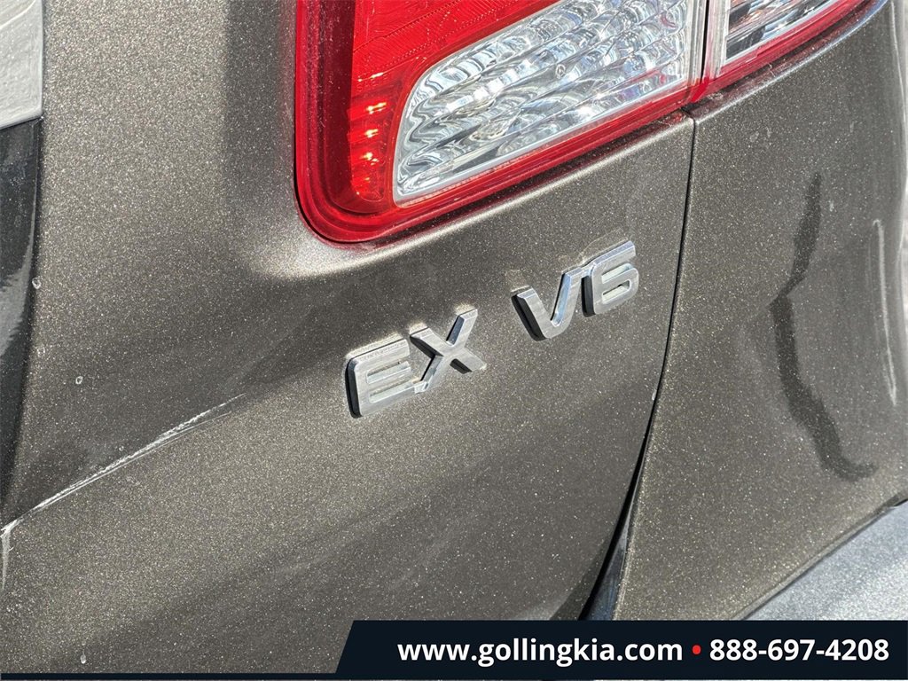 Used 2013 Kia Sorento EX image 9
