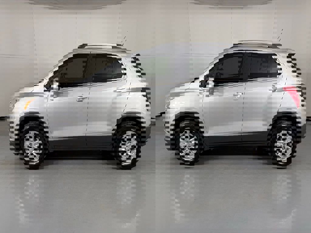 Used 2015 Chevrolet Trax LT w/ LT Plus Package image 5