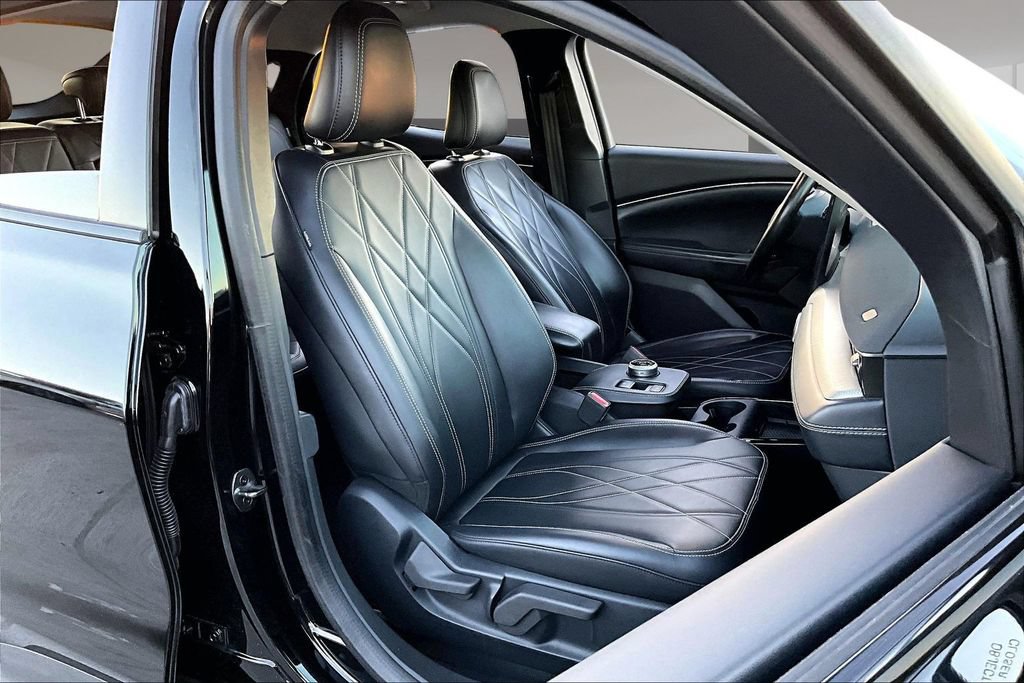 Used 2021 Ford Mustang Mach-E Select w/ Comfort/Appearance Package RWD image 27