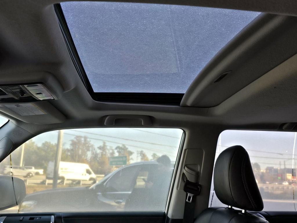 Used 2024 Toyota 4Runner Limited image 20