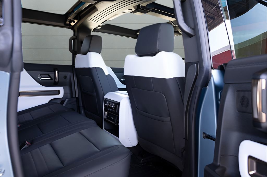 Used 2024 GMC Hummer EV 3X w/ Omega Edition AWD/4WD image 80