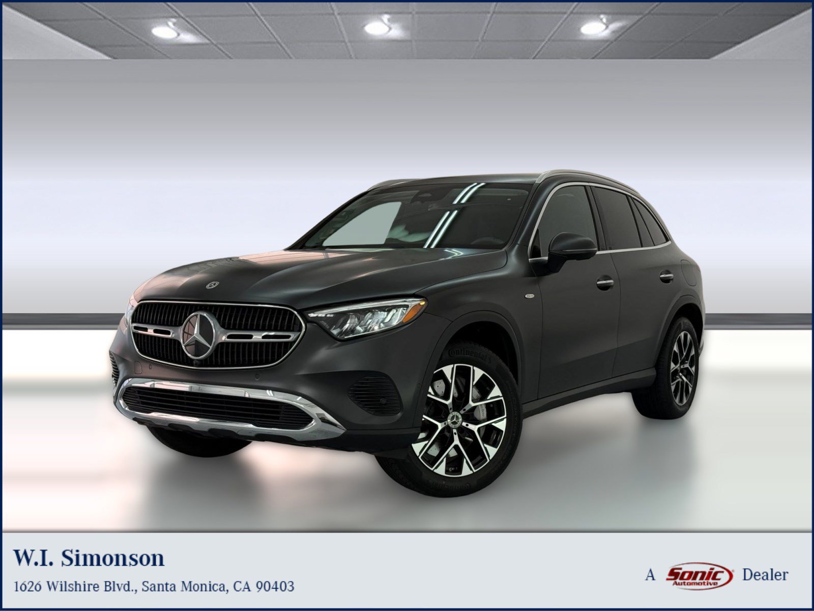 Used 2025 Mercedes-Benz GLC 350e 4MATIC image 1