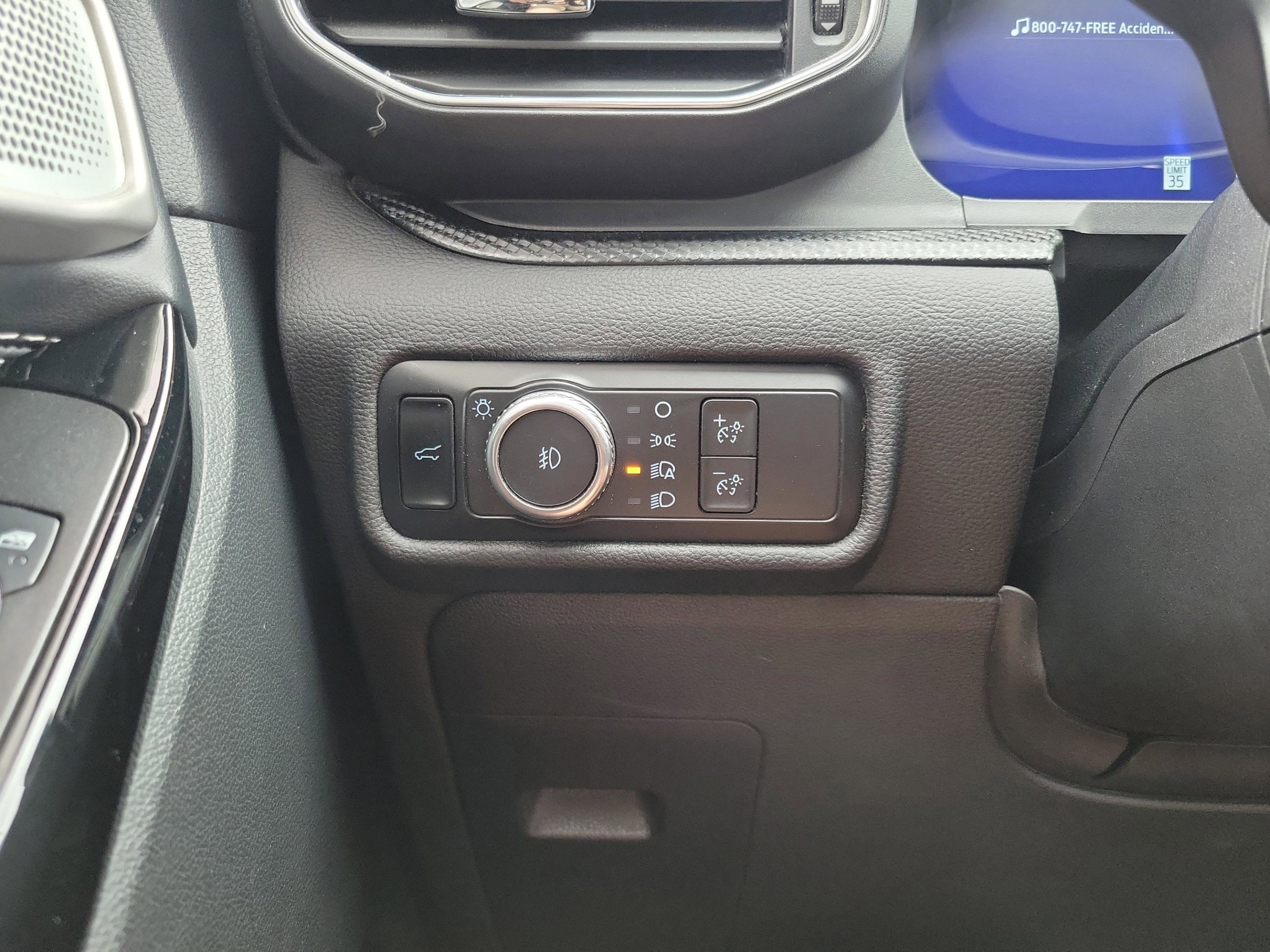 Used 2023 Ford Explorer ST w/ Equipment Group 401A AWD/4WD image 19