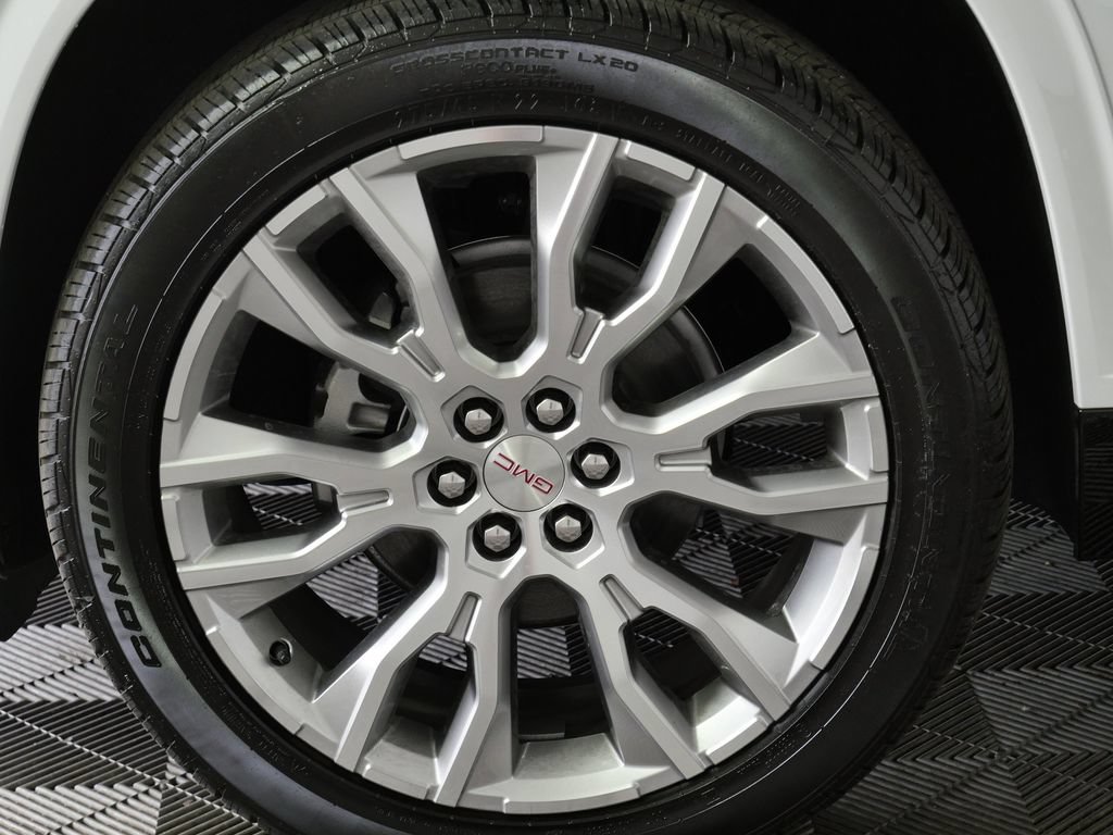 New 2026 GMC Acadia Denali w/ Super Cruise Package AWD/4WD image 10