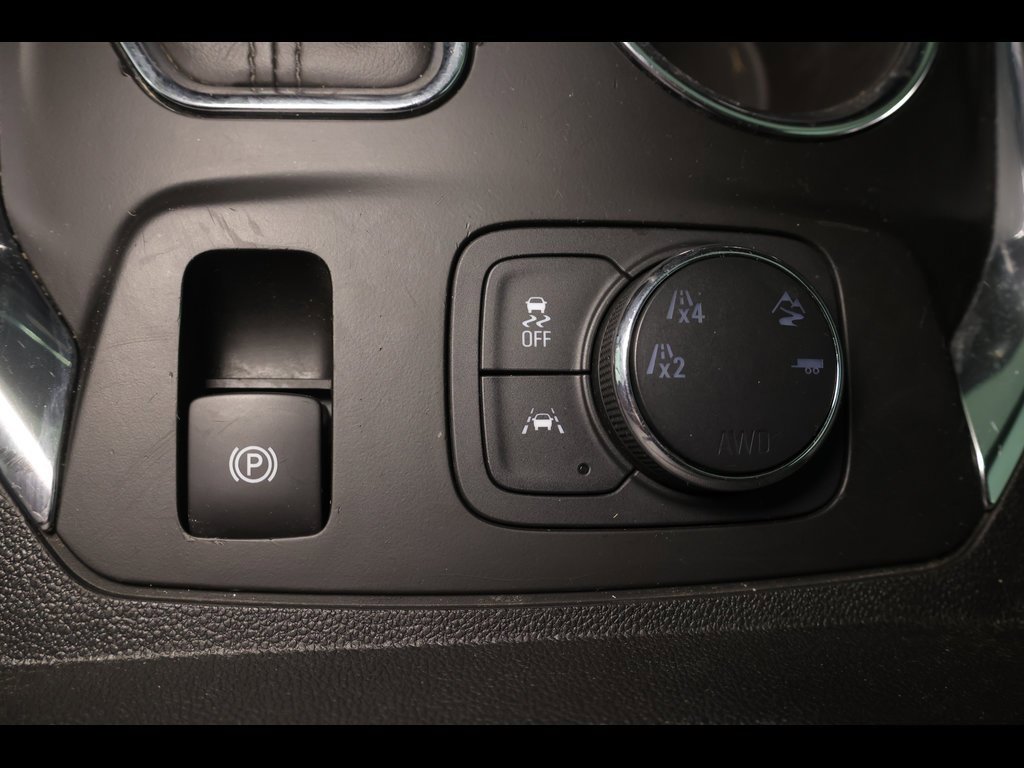 Used 2019 Chevrolet Traverse High Country image 17