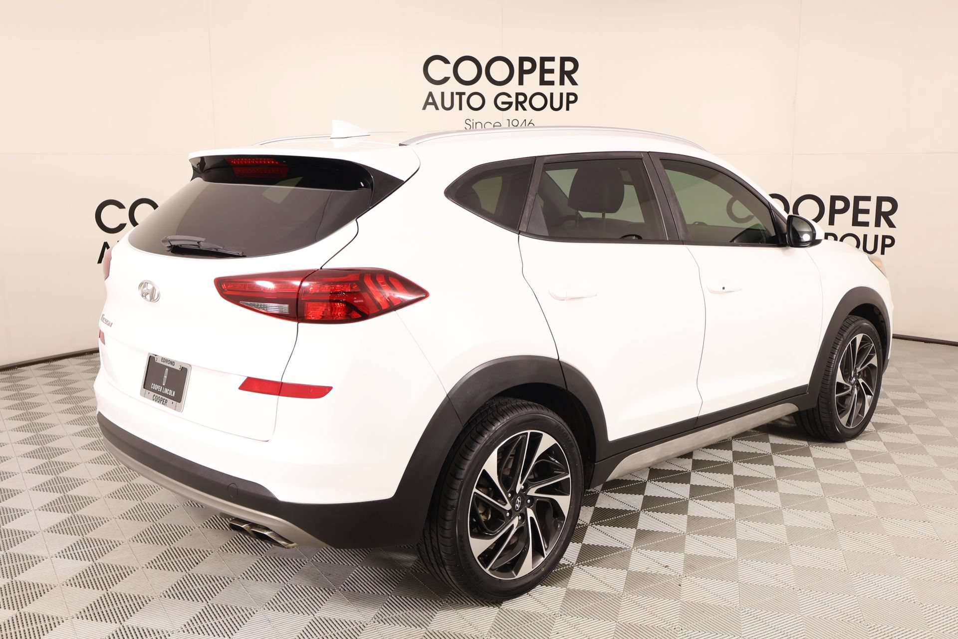 Used 2019 Hyundai Tucson Sport FWD image 19