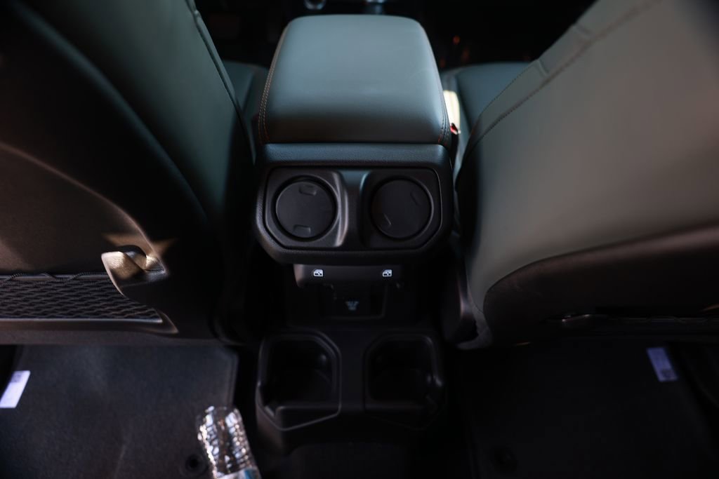 New 2026 Jeep Gladiator Mojave AWD/4WD image 31