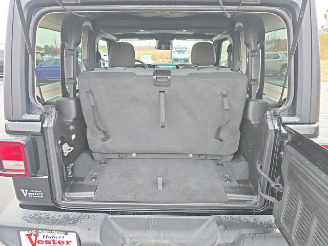 Used 2024 Jeep Wrangler Sport S image 14