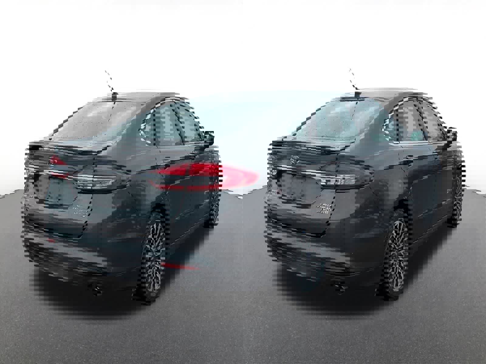 Used 2017 Ford Fusion Titanium image 6