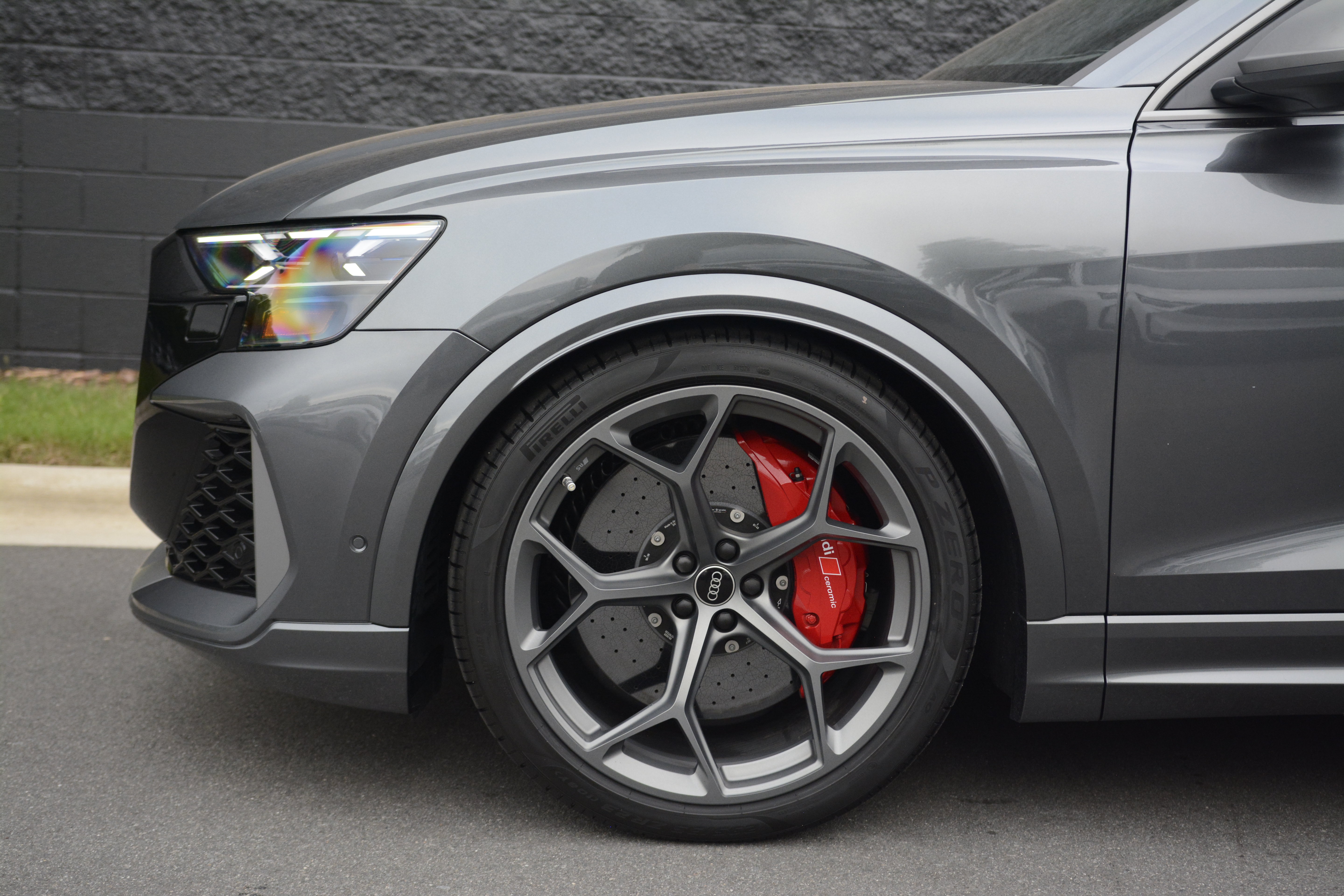 Used 2025 Audi RS Q8 performance AWD/4WD image 41