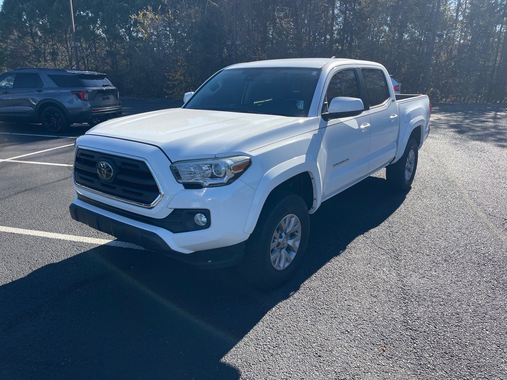 Used 2018 Toyota Tacoma SR5 image 3